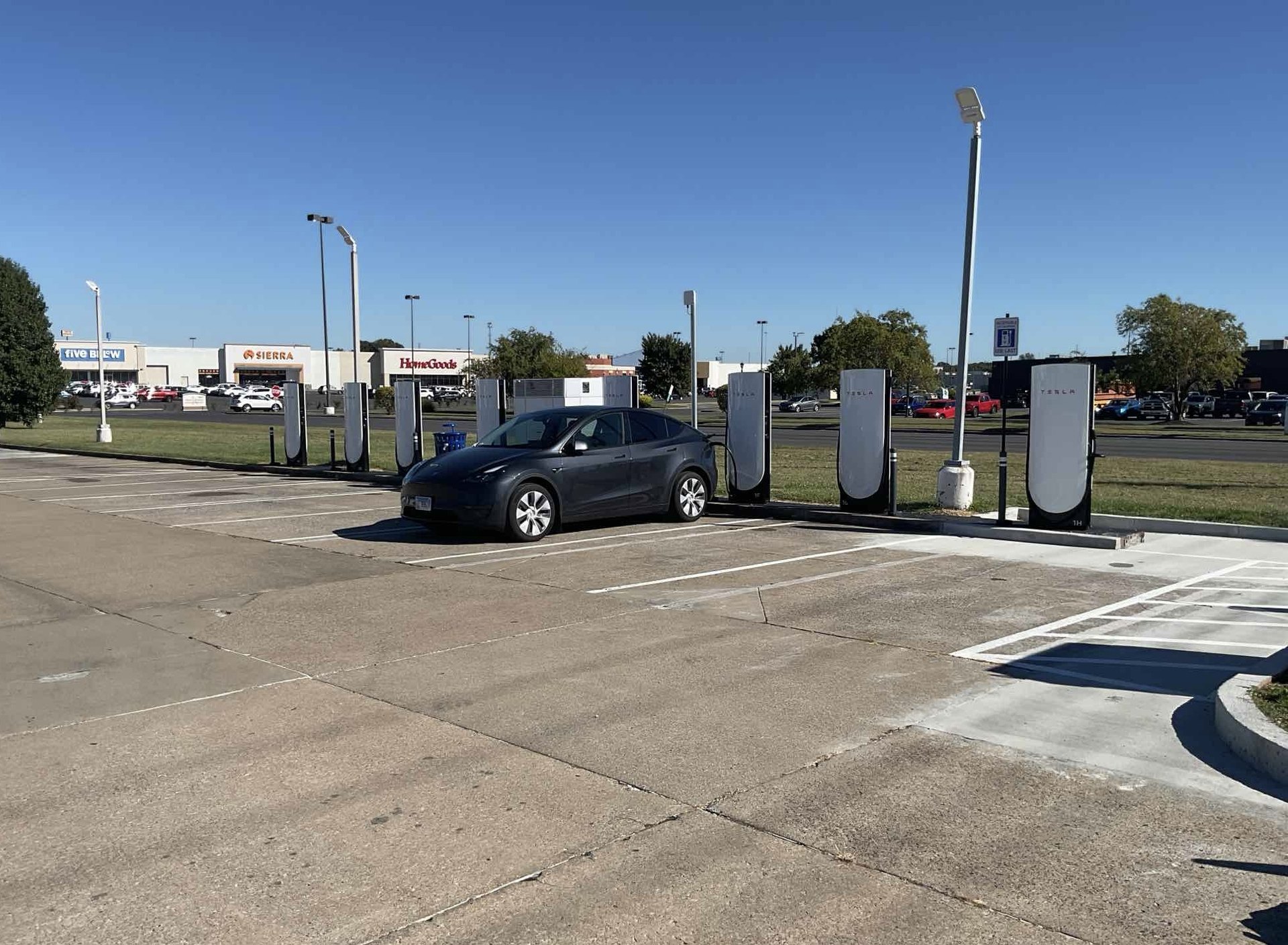 Tesla Emergency Drive Away: Leave a Supercharger Without Unplugging